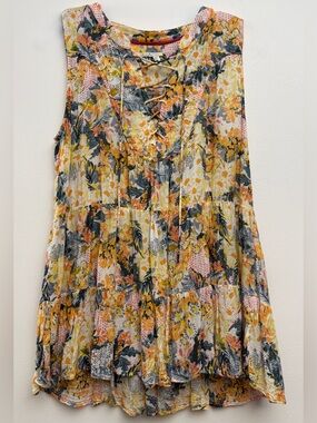 Anthropologie’s Floreat Yellow Peach🍑 Abstract Floral Lace-Up Sleeveless Blouse